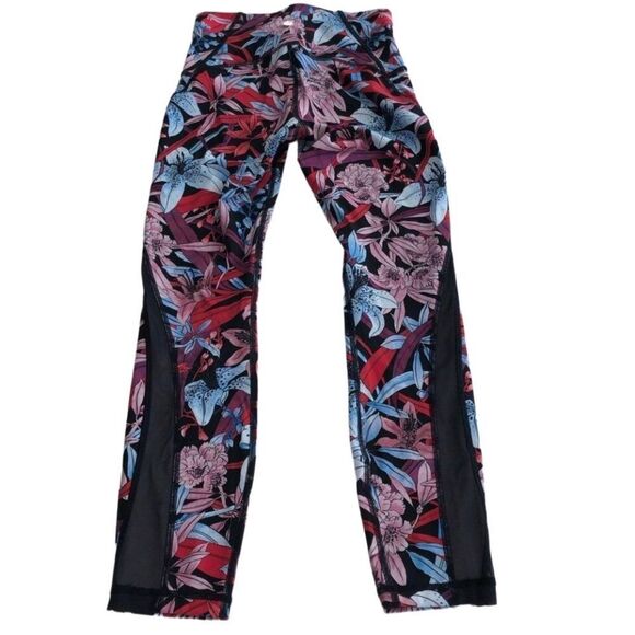 .Lululemon Train Times 7/8 Pant 25" Lush Lillies Multi - Picture 10 of 17